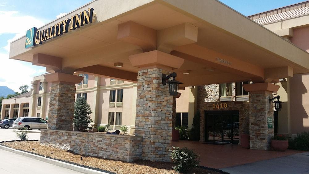 Quality Inn Colorado Springs South Экстерьер фото
