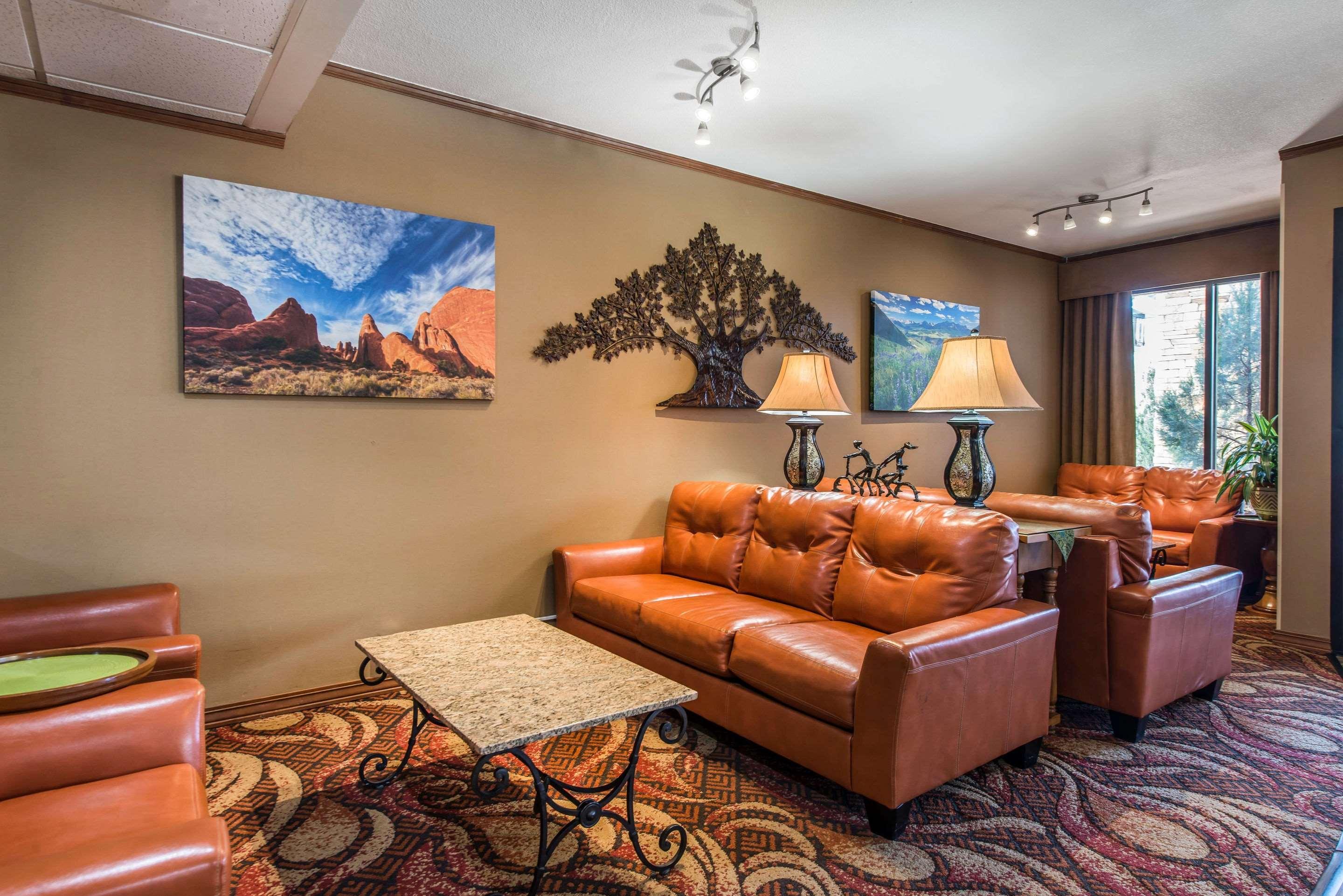 Quality Inn Colorado Springs South Экстерьер фото